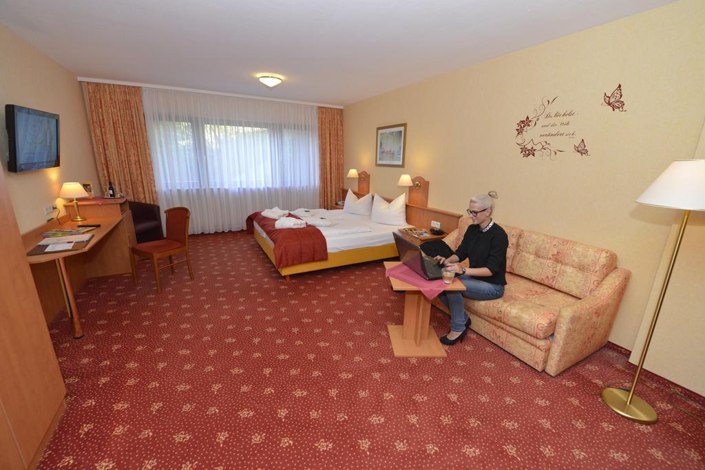 Hotel Die Kleine Blume Erfweiler Экстерьер фото