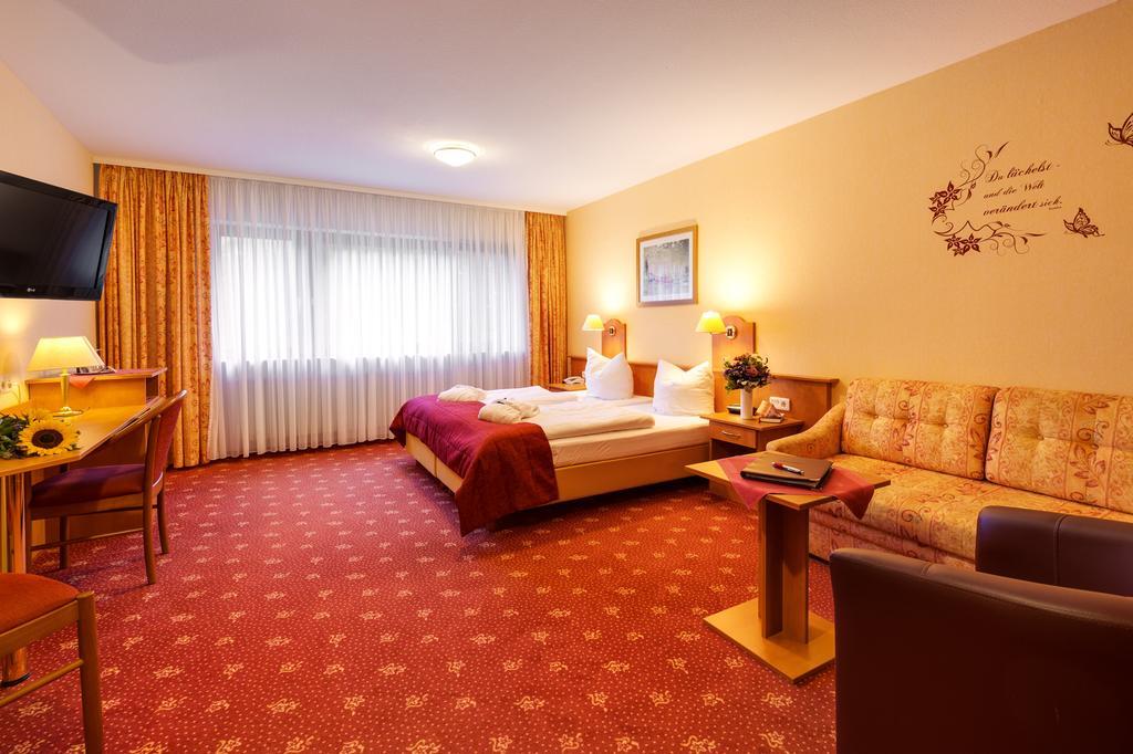 Hotel Die Kleine Blume Erfweiler Экстерьер фото